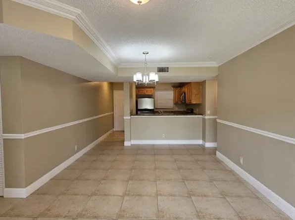 1440 Windorah Way APT B, West Palm Beach, FL 33411