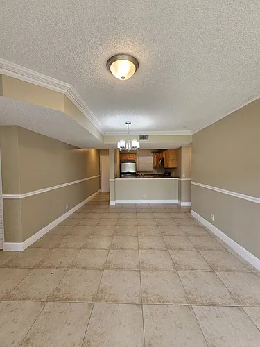 1440 Windorah Way #B Photo 1