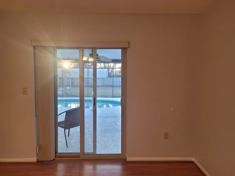 8240 Jennifer Ln — Photo 4