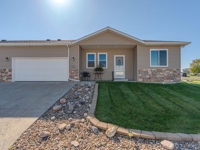 809 Canada Ave, Bismarck, ND, 58503