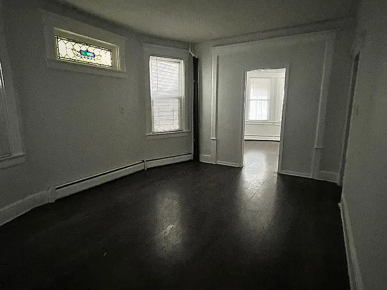 139 Wegman Pkwy #A — Photo 1
