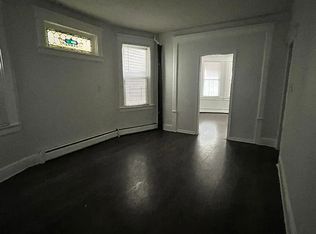 139 Wegman Pkwy #A, Jersey City, NJ 07305