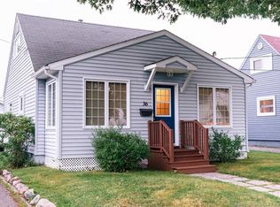 36 Pugsley Ave, Saint John, NB E2K 2X2