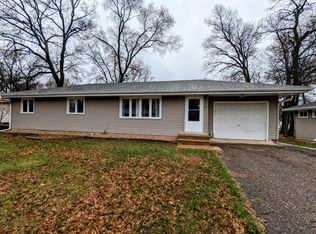15 103rd Ave NW, Coon Rapids, MN 55448