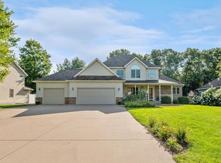 1950 Norway Pine Dr, Plover, WI 54467