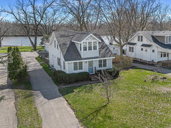 6530 Leonard St, Coopersville, MI 49404