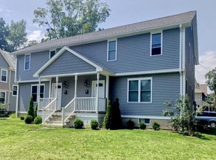 45 Pleasant St, Westfield, MA 01085