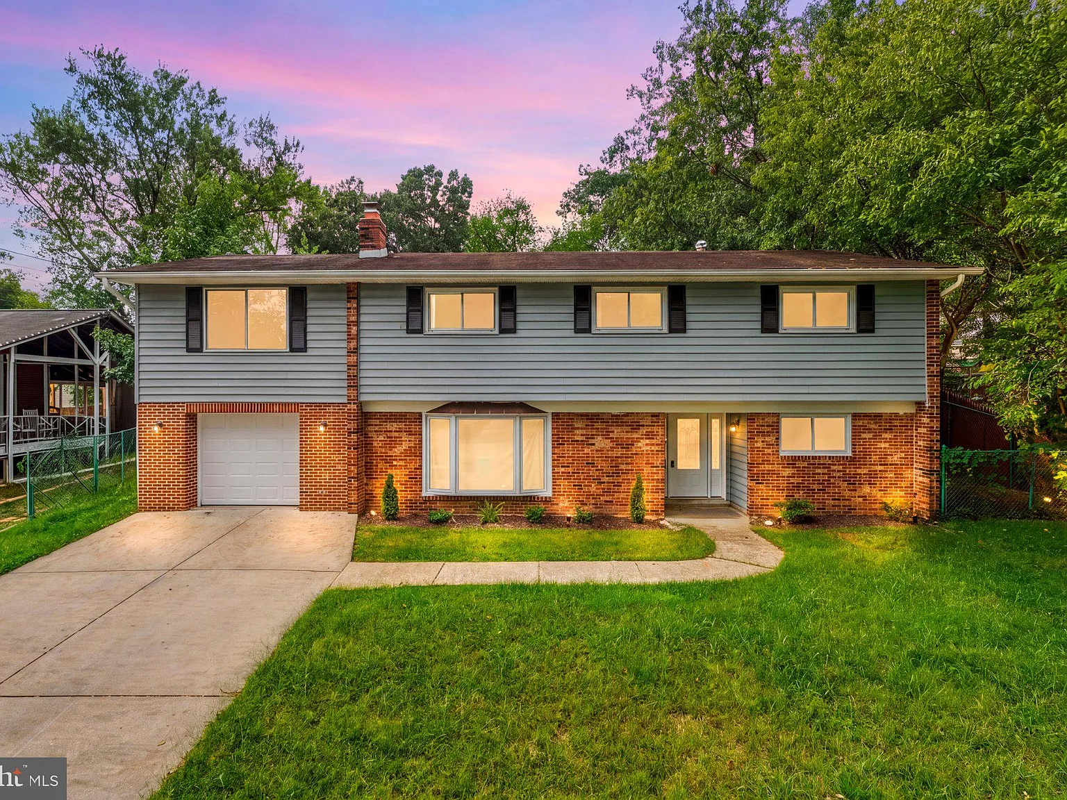 5 bed, 3.0 bath, 1501 sqft, $4,000 — Photo 1