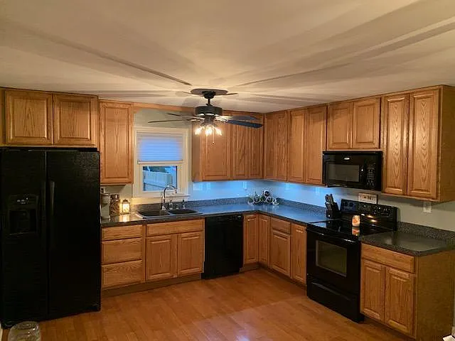 1426 Fairmount Rd — Photo 5