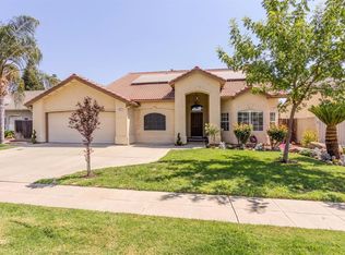801 Pistachio Ave, Clovis, CA
