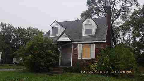9901 Manor