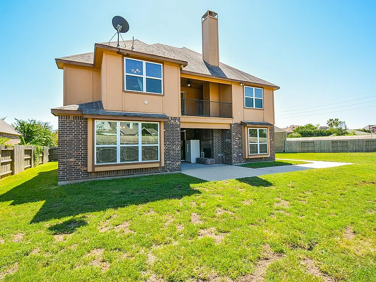 6403 Edinburgh Ct — Photo 31