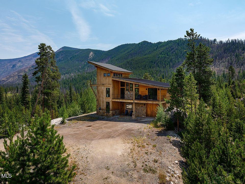1st image of 325 Tonahutu Drive