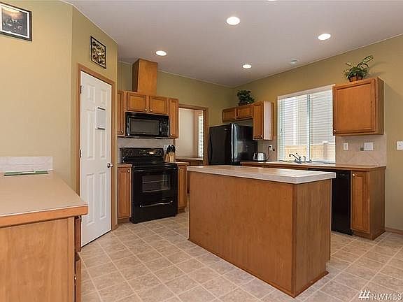 2nd image of 19002 23rd Avenue Ct E