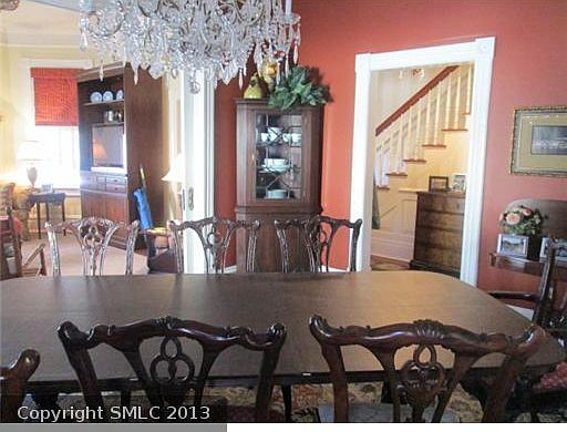 5th image of 501 E Saint Julian St