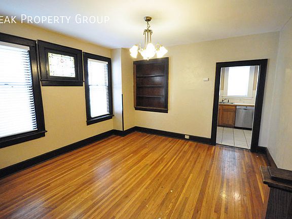 3rd image of 286 E 13th Ave