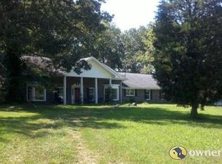 1041 S Knob Creek Rd, Seymour, TN 37865