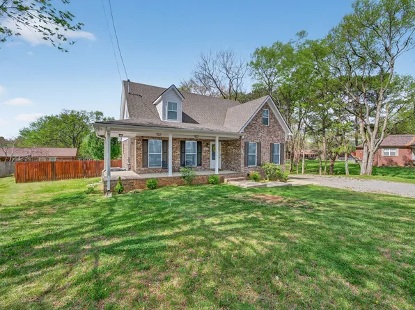 961 Fairlane Dr, Lewisburg, TN 37091