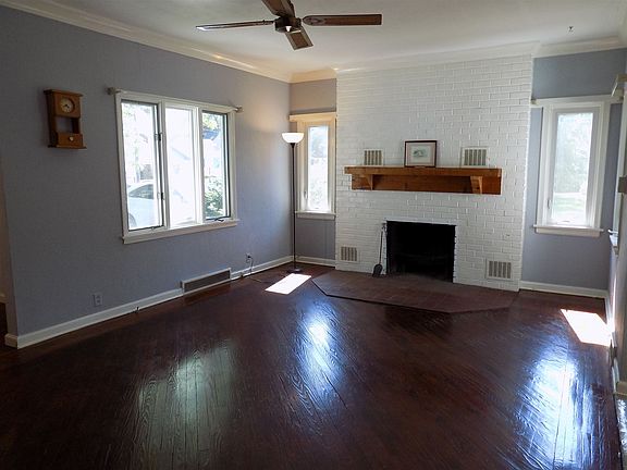 4th image of 1314 Center St