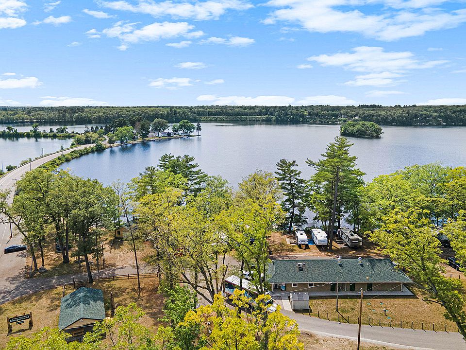 7641 S Croton Hardy Dr, Newaygo, MI 49337 Zillow