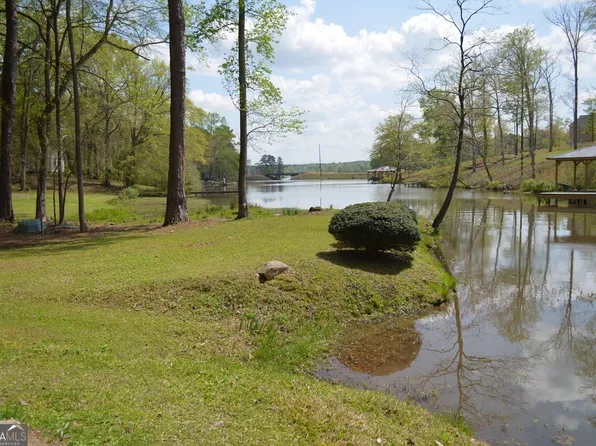1539 Tobesofkee Point Dr, Macon, GA 31220