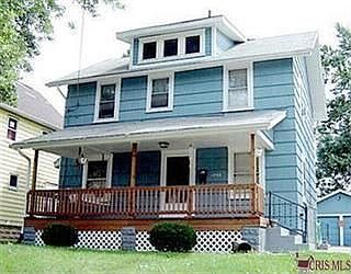 1st image of 1860 Penthley Ave