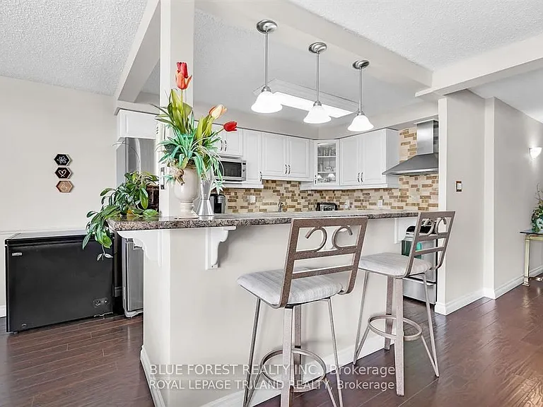 363 Colborne St #1006 — Photo 4