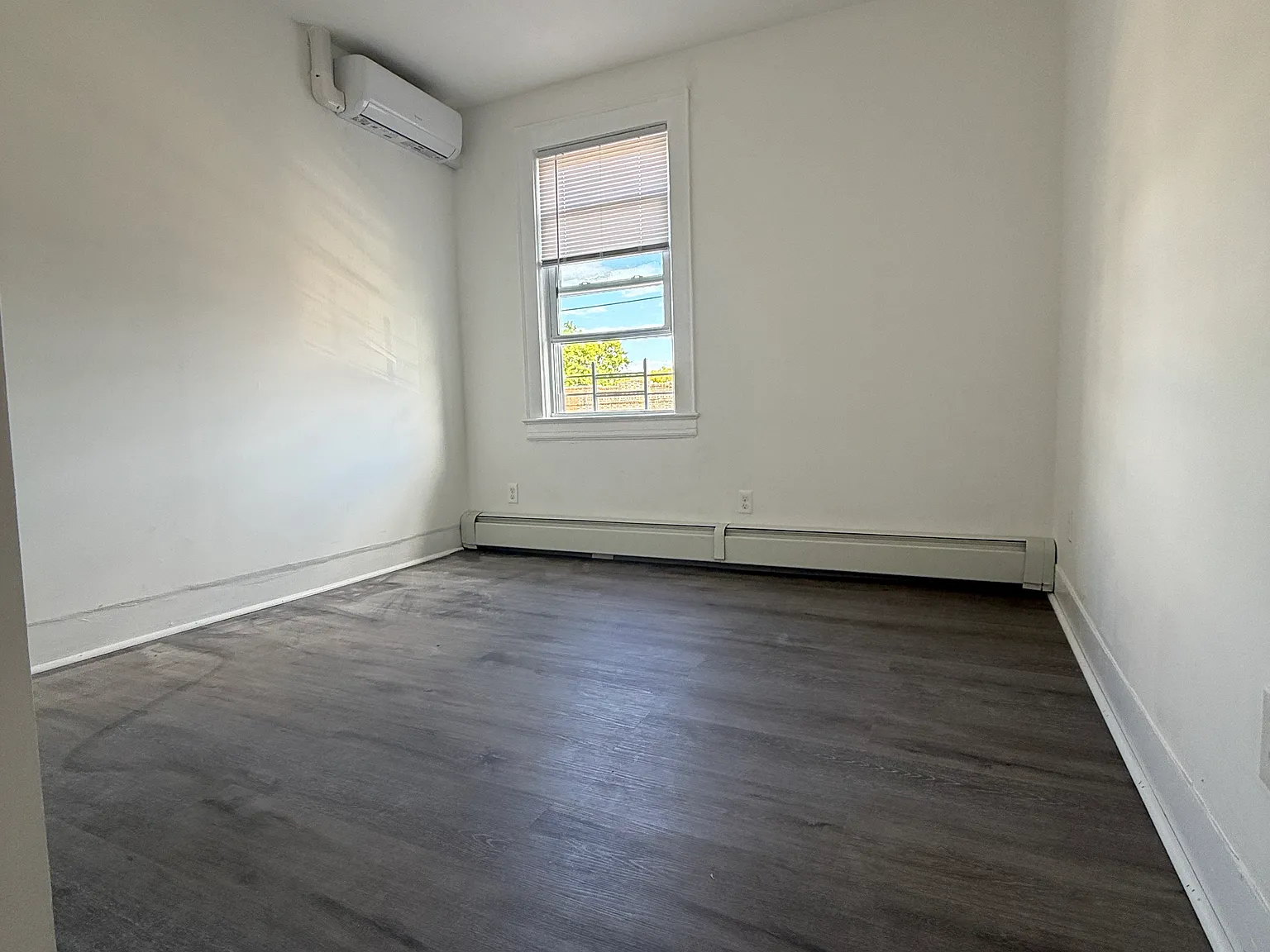 2 bed, $2,300 — Photo 2