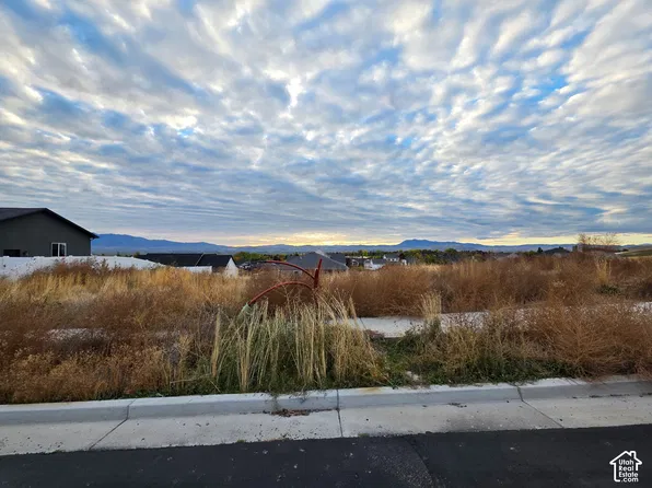 15 N 1200 E, Smithfield, UT 84335