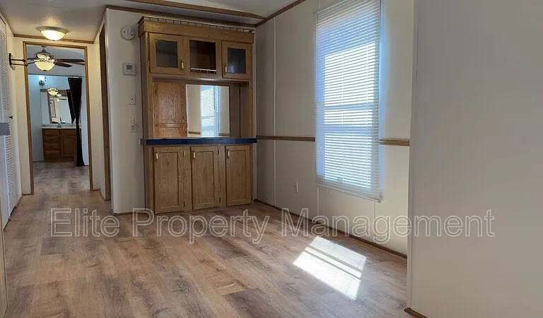 98 E Byrd Dr — Photo 9