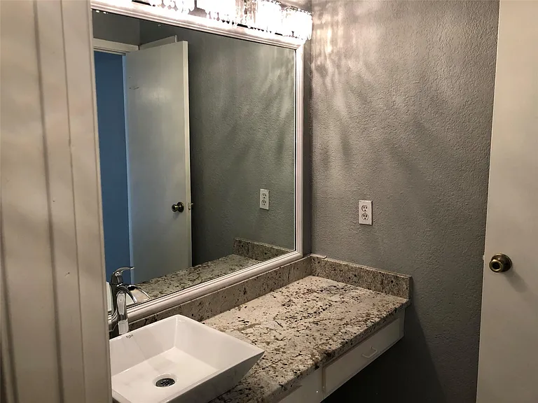 10615 Briar Forest Dr #107 — Photo 13