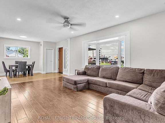 2nd image of 205 Erie St