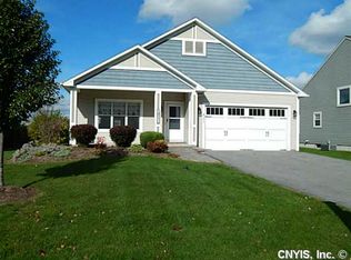 8171 Whitman Way, Liverpool, NY 13090