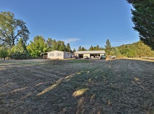 374 Covered Bridge Rd, Rogue River, OR 97537
