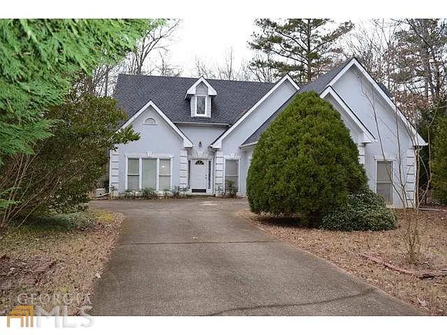 65 Summit Dr photo 1