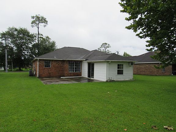 2nd image of 9495 Pringle Ave