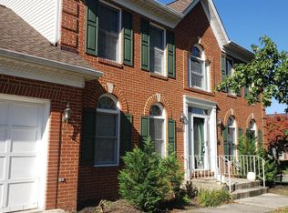 7801 Castle Rock Dr, Clinton, MD 20735