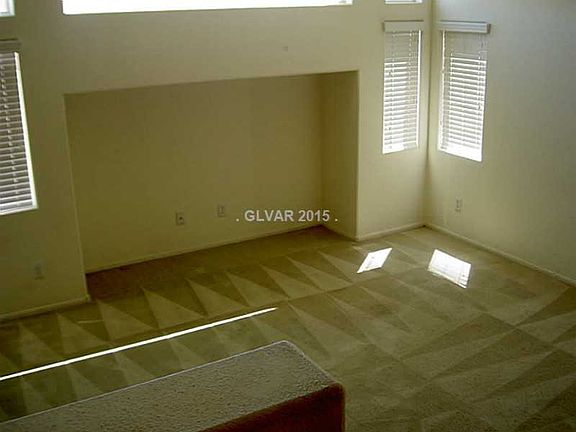 3rd image of 6240 Sereno Springs St