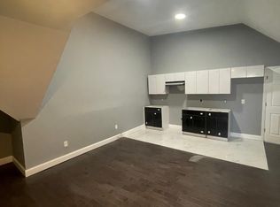 147 Sherman Ave #3, Newark, NJ 07114