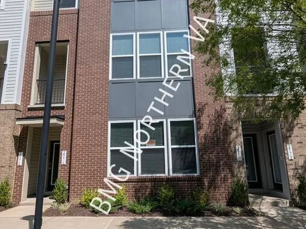 2576 Neabsco Common Pl, Woodbridge, VA 22191