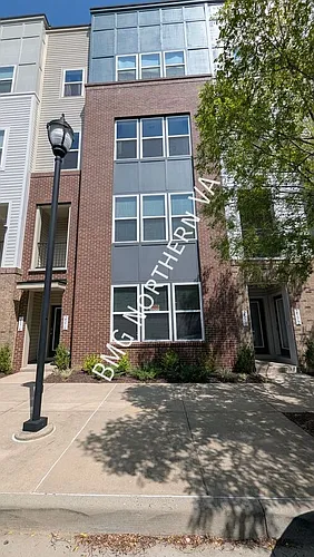 2576 Neabsco Common Pl Photo 1