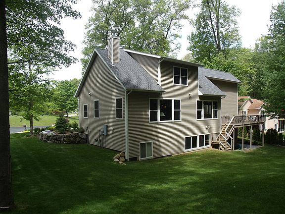 2nd image of 5411 Autumn Ct