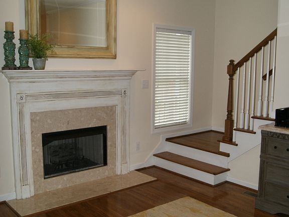 3rd image of 3320 Churchill Dr