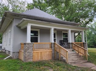 121 Beech St, Hale, MO 64643