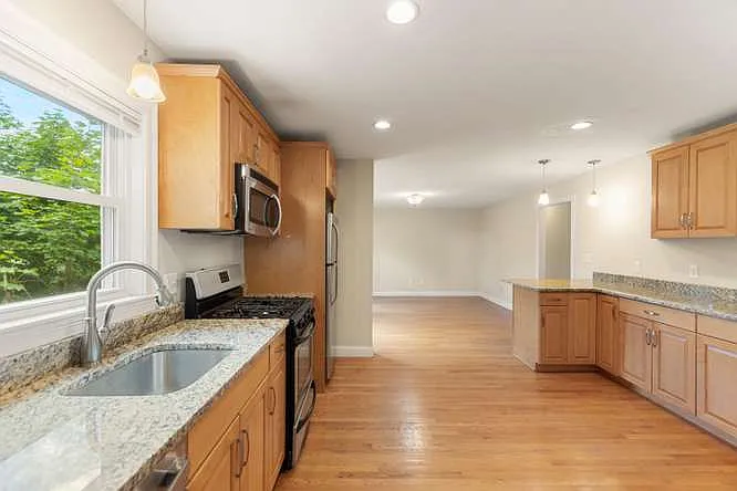 54 Desoto Rd #3 — Photo 4