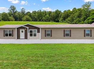 2009 New Cummer Rd, West Liberty, KY 41472