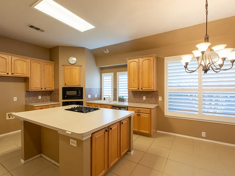 11259 Blackhawk Dr — Photo 7