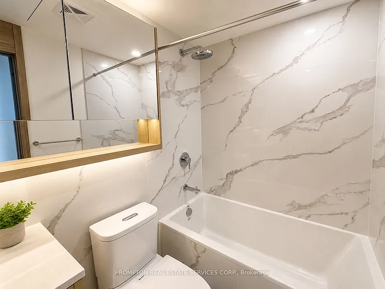 18 Esther Shiner Blvd #3006 — Photo 9