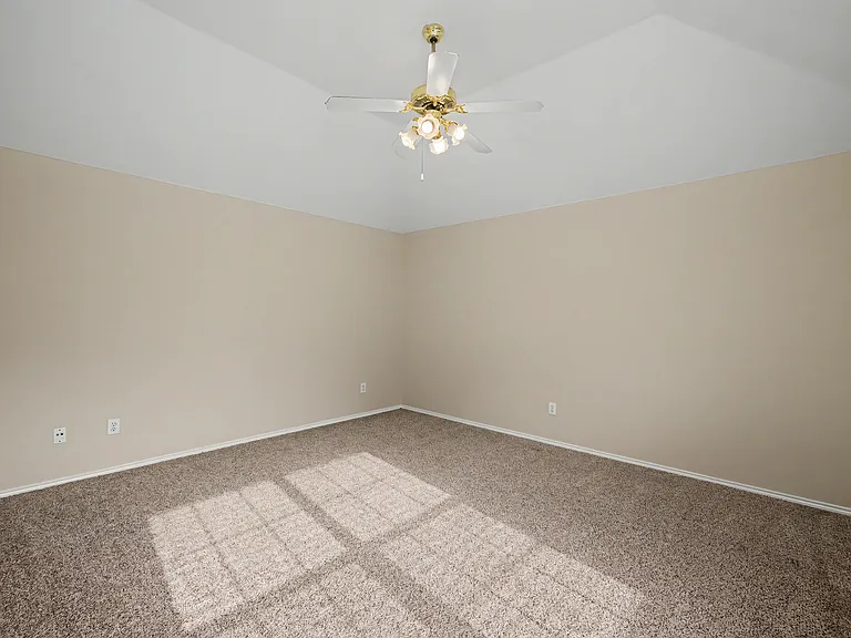 8401 Tribute Ln — Photo 17