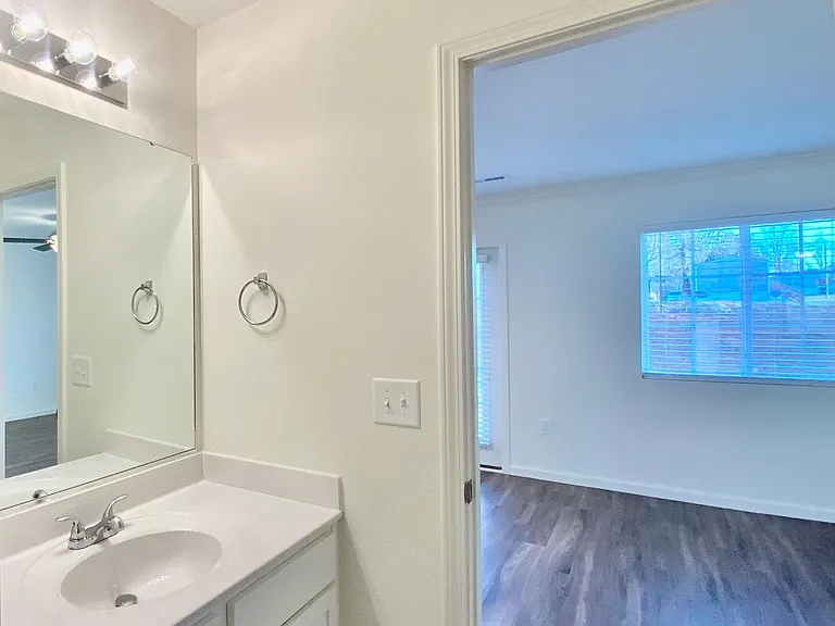 3506 Marksbury Dr — Photo 8